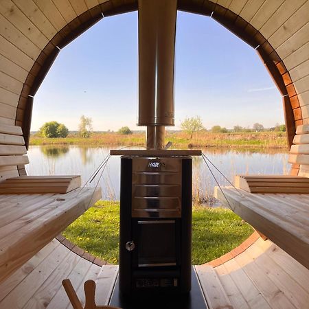 Dwor Osmolice Bed & Breakfast Bialki Dolne Bagian luar foto