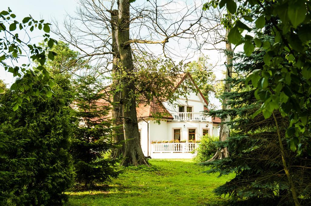 Dwor Osmolice Bed & Breakfast Bialki Dolne Bagian luar foto