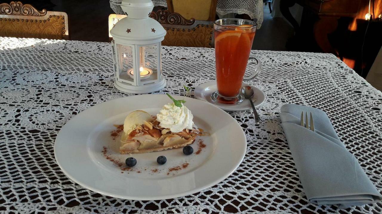 Dwor Osmolice Bed & Breakfast Bialki Dolne Bagian luar foto